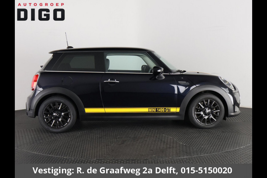 MINI 3-deurs 1.5 Cooper Sports 1499 GT PACK Automaat | Apple Carplay & AndroidAUTO | Parkeersensoren | 1e eigenaar |