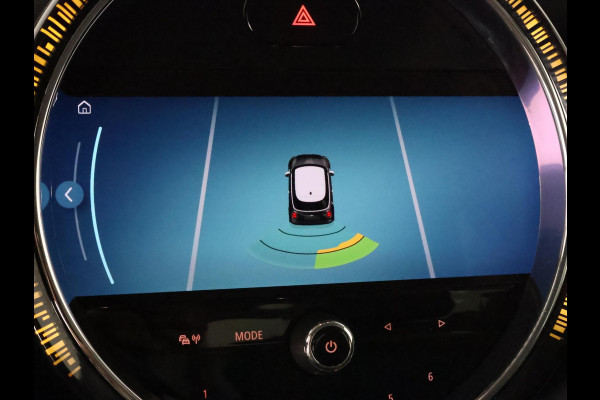 MINI 3-deurs 1.5 Cooper Sports 1499 GT PACK Automaat | Apple Carplay & AndroidAUTO | Parkeersensoren | 1e eigenaar |
