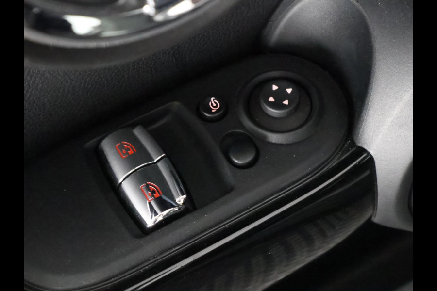 MINI 3-deurs 1.5 Cooper Sports 1499 GT PACK Automaat | Apple Carplay & AndroidAUTO | Parkeersensoren | 1e eigenaar |