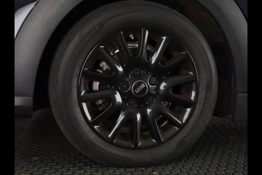 MINI 3-deurs 1.5 Cooper Sports 1499 GT PACK Automaat | Apple Carplay & AndroidAUTO | Parkeersensoren | 1e eigenaar |