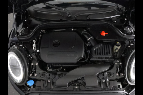 MINI 3-deurs 1.5 Cooper Sports 1499 GT PACK Automaat | Apple Carplay & AndroidAUTO | Parkeersensoren | 1e eigenaar |