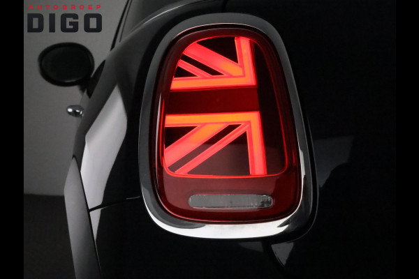MINI 3-deurs 1.5 Cooper Sports 1499 GT PACK Automaat | Apple Carplay & AndroidAUTO | Parkeersensoren | 1e eigenaar |