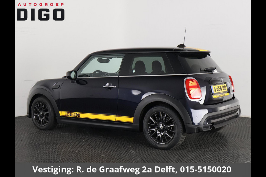 MINI 3-deurs 1.5 Cooper Sports 1499 GT PACK Automaat | Apple Carplay & AndroidAUTO | Parkeersensoren | 1e eigenaar |