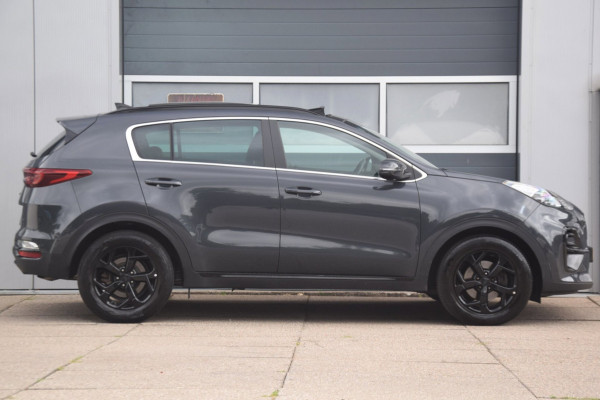 Kia Sportage 1.6 T-GDI Black Edition LEDEREN BEKLEDING/PANORAMADAK/VOORSTOELEN VERWARMD