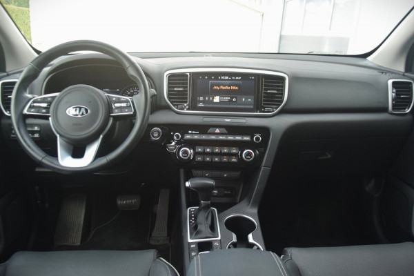 Kia Sportage 1.6 T-GDI Black Edition LEDEREN BEKLEDING/PANORAMADAK/VOORSTOELEN VERWARMD