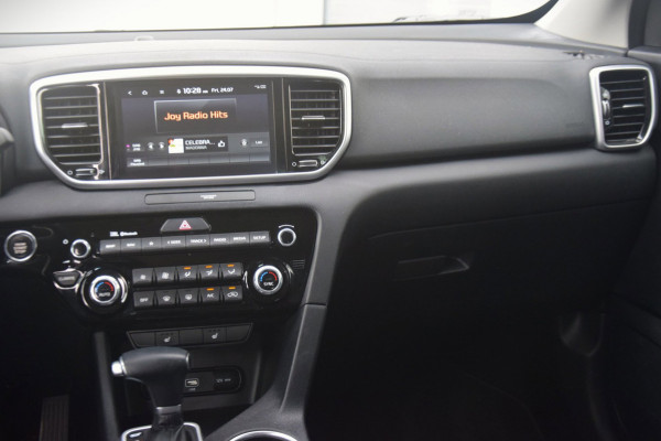 Kia Sportage 1.6 T-GDI Black Edition LEDEREN BEKLEDING/PANORAMADAK/VOORSTOELEN VERWARMD