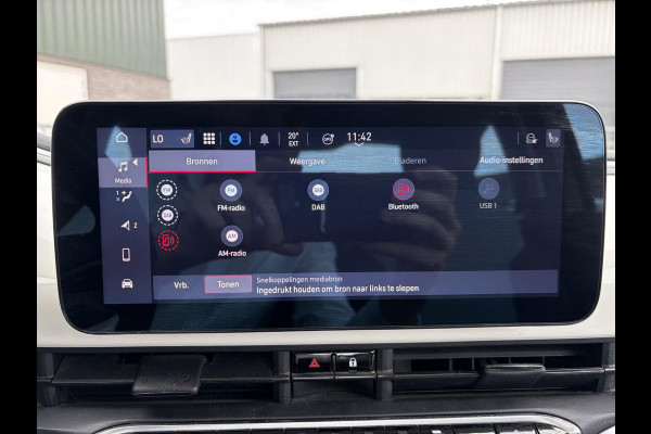 Fiat 500 Icon 42 kWh 34.000 KM! | UNIEKE KM-STAND | SOH 92% | PANORAMADAK | STOELVERWARMING |  PARKEERSENSOREN VOOR + ACHTER | ADAPTIVE CRUISE CONTROL | FIAT DEALER ONDERHOUDEN | RIJKLAAR GELEVERD MET 12 MND BOVAG GARANTIE |