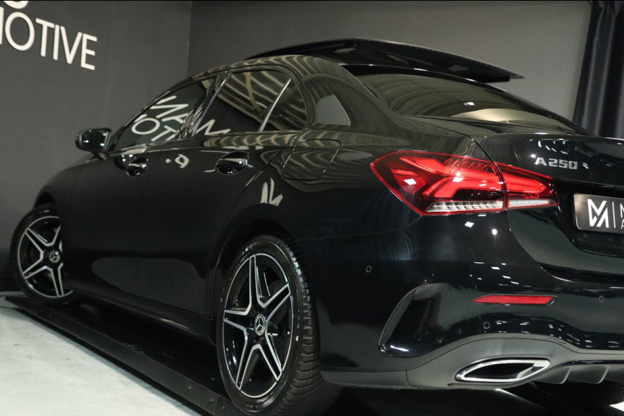Mercedes-Benz A-Klasse A250 AMG 4Matic / PANO / CAMERA / KEYLESS / DODEHOEK / STOELVERW