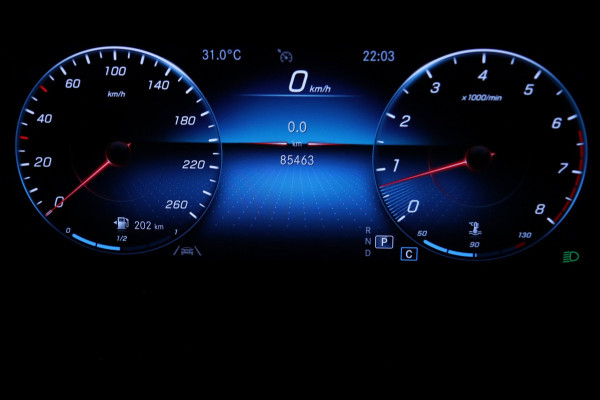 Mercedes-Benz A-Klasse A250 AMG 4Matic / PANO / CAMERA / KEYLESS / DODEHOEK / STOELVERW