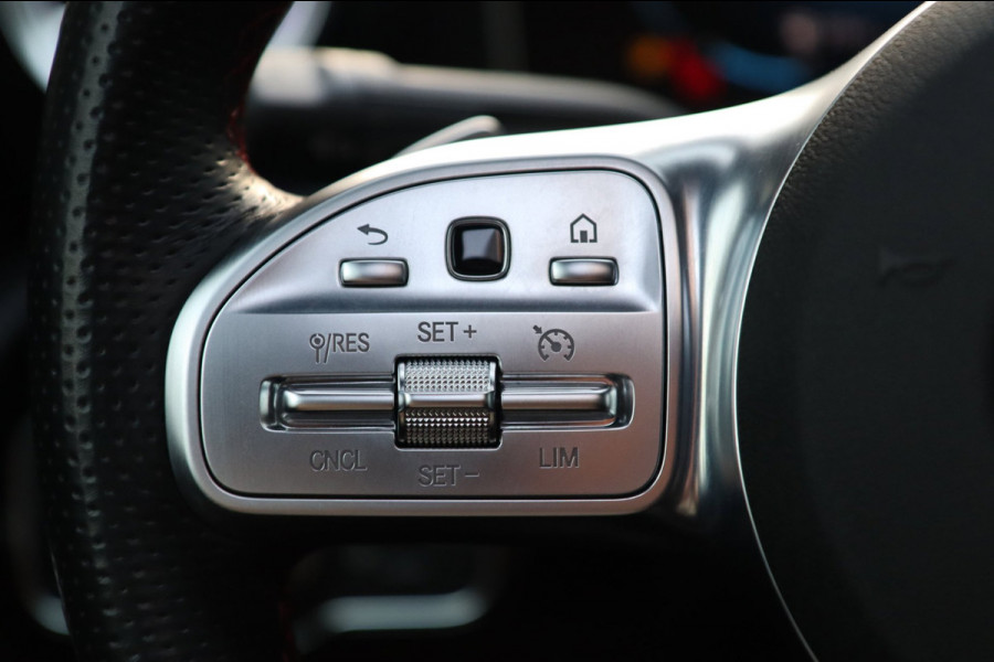 Mercedes-Benz A-Klasse A250 AMG 4Matic / PANO / CAMERA / KEYLESS / DODEHOEK / STOELVERW