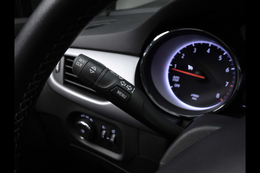 Opel Astra 1.2 Edition Sport (APPLE CARPLAY,NAVI,PDC,LANE ASSIST,CLIMATE,CRUISE,LED,SPORTSTOELEN,LM VELGEN,NETTE STAAT)