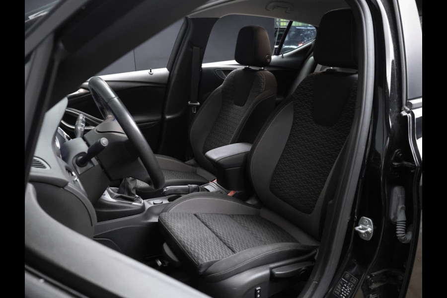 Opel Astra 1.2 Edition Sport (APPLE CARPLAY,NAVI,PDC,LANE ASSIST,CLIMATE,CRUISE,LED,SPORTSTOELEN,LM VELGEN,NETTE STAAT)