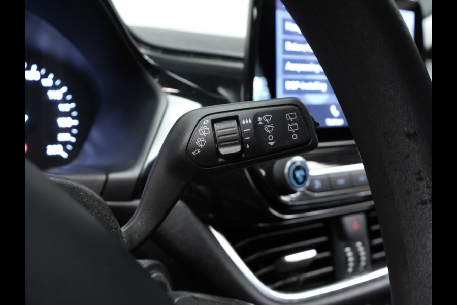Ford Fiesta 1.1 Sport (APPLE CARPLAY,NAVI,CLIMATE,CRUISE,LED,ELEKTRISCH PAKKET,SPORTSTOELEN,NETTE STAAT)