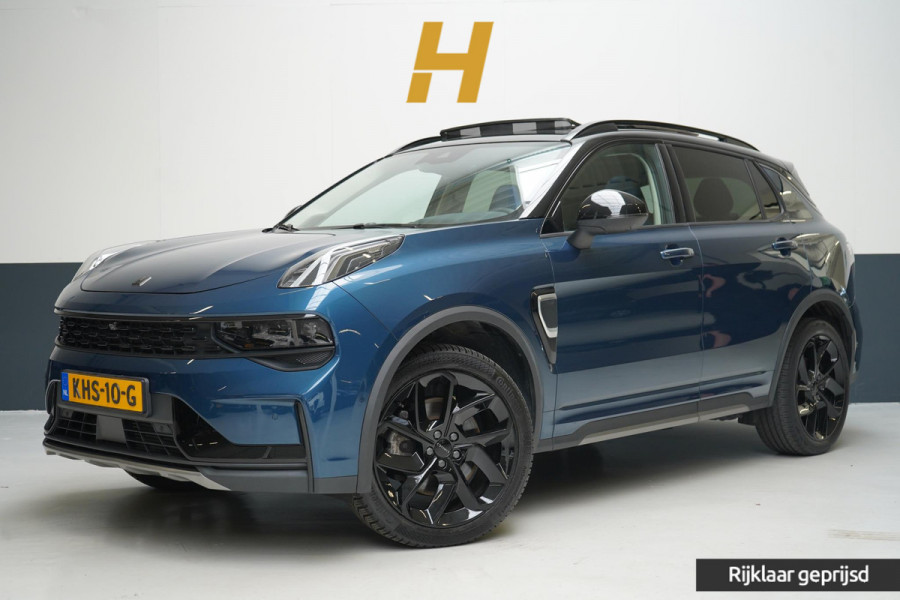 Lynk & Co 01 1.5 | Zwart optiek | 360 camera | Panoramadak | Navigatie | Memory | Apple CarPlay