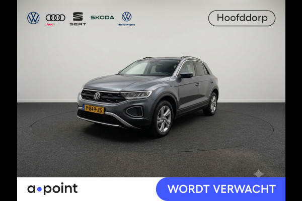 Volkswagen T-Roc 1.0 TSI Life 110 pk | Navigatie via App | Parkeersensoren (Park assist) | Achteruitrijcamera | Adaptieve cruise control | LED koplampen |