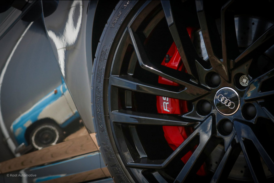 Audi RS4 Avant 2.9 TFSI Quattro | Stage 2 | Miltek | Pano | B&O | Matrix | Massage.