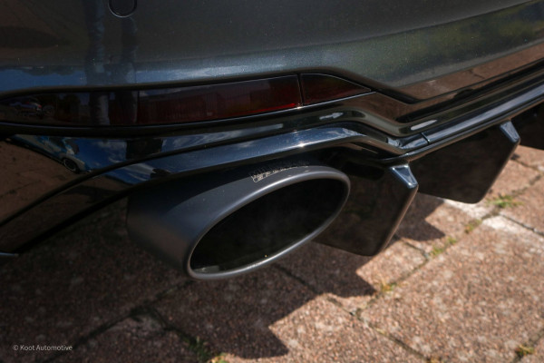 Audi RS4 Avant 2.9 TFSI Quattro | Stage 2 | Miltek | Pano | B&O | Matrix | Massage.