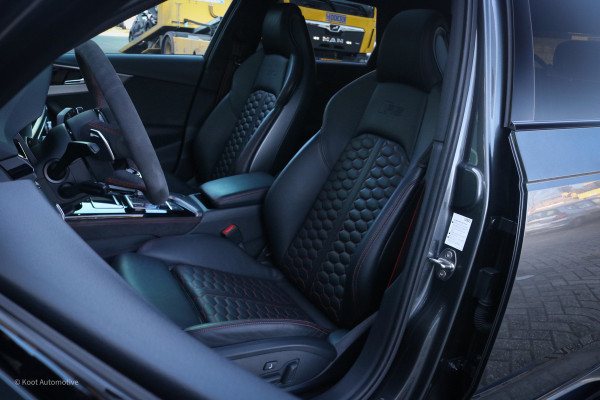 Audi RS4 Avant 2.9 TFSI Quattro | Stage 2 | Miltek | Pano | B&O | Matrix | Massage.