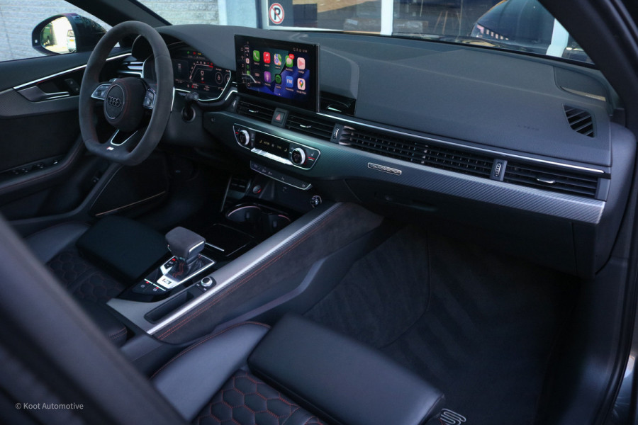 Audi RS4 Avant 2.9 TFSI Quattro | Stage 2 | Miltek | Pano | B&O | Matrix | Massage.
