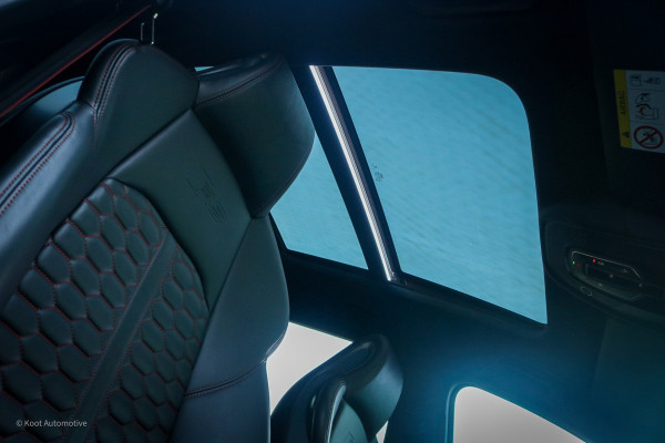 Audi RS4 Avant 2.9 TFSI Quattro | Stage 2 | Miltek | Pano | B&O | Matrix | Massage.