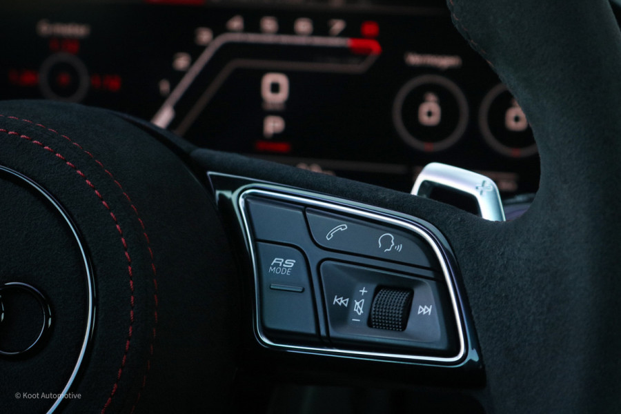 Audi RS4 Avant 2.9 TFSI Quattro | Stage 2 | Miltek | Pano | B&O | Matrix | Massage.