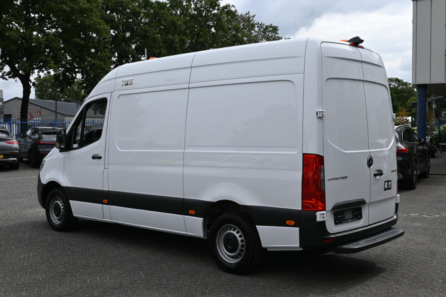 Mercedes-Benz Sprinter 315 CDI L2H2 RWD Werkplaats inrichting, Geveerde stoel, Camera