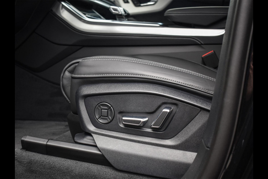 Audi Q8 55 TFSI e quattro Pro Line S Memory seats | 360 Camera | Keyless | Soft close | Adaptive cruise | Panoramadak | B&O sound | Achterbank verwarmd | Ambiance interieur | El. trekhaak