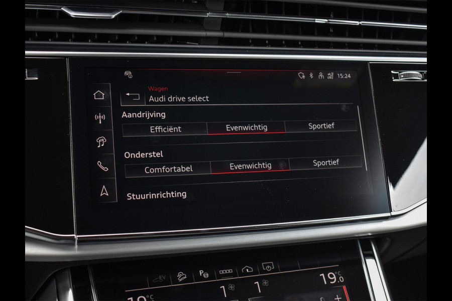 Audi Q8 55 TFSI e quattro Pro Line S Memory seats | 360 Camera | Keyless | Soft close | Adaptive cruise | Panoramadak | B&O sound | Achterbank verwarmd | Ambiance interieur | El. trekhaak