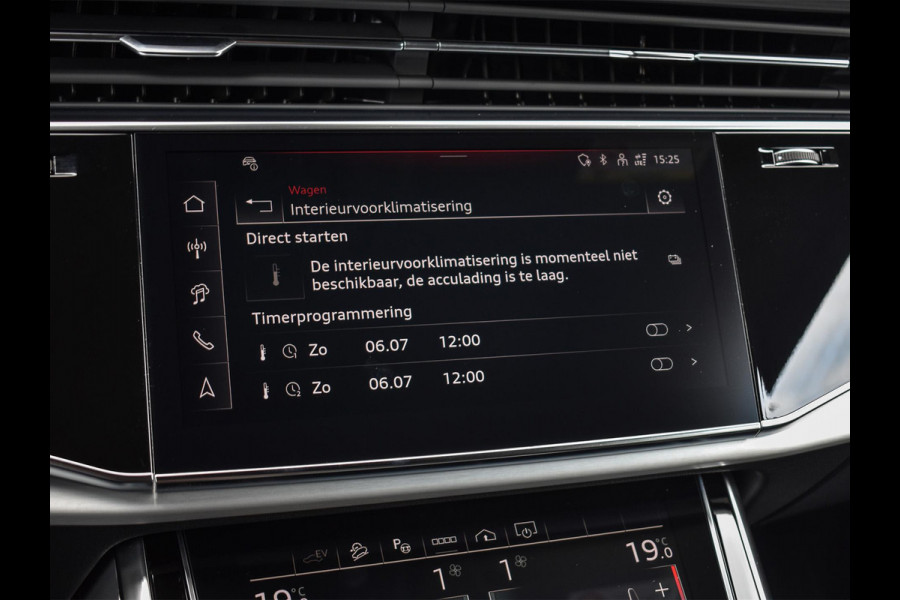 Audi Q8 55 TFSI e quattro Pro Line S Memory seats | 360 Camera | Keyless | Soft close | Adaptive cruise | Panoramadak | B&O sound | Achterbank verwarmd | Ambiance interieur | El. trekhaak