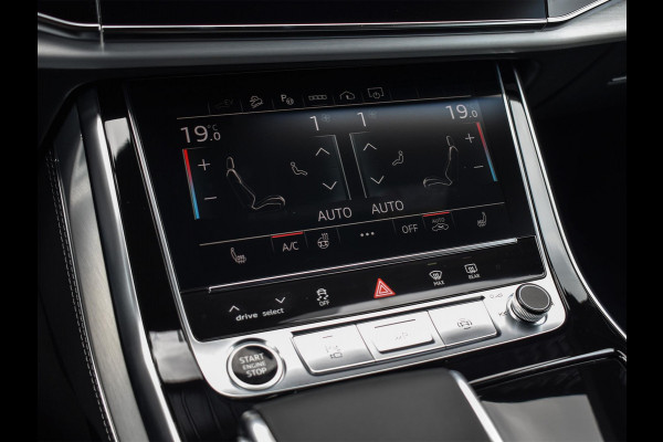 Audi Q8 55 TFSI e quattro Pro Line S Memory seats | 360 Camera | Keyless | Soft close | Adaptive cruise | Panoramadak | B&O sound | Achterbank verwarmd | Ambiance interieur | El. trekhaak