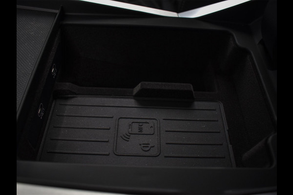 Audi Q8 55 TFSI e quattro Pro Line S Memory seats | 360 Camera | Keyless | Soft close | Adaptive cruise | Panoramadak | B&O sound | Achterbank verwarmd | Ambiance interieur | El. trekhaak
