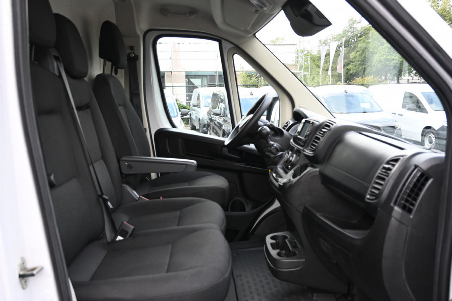 Fiat Ducato L2H2 2.2 MultiJet 140 pk 3.5t Camera, Cruise control, 270 Graden deuren