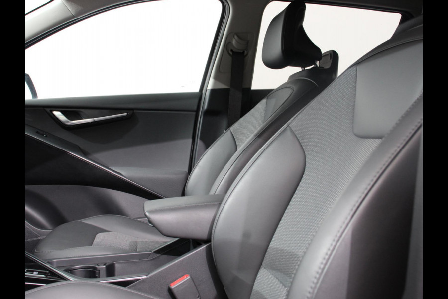 Kia Niro 1.6 GDi Hybrid DynamicLine DEMO ! Navigatie Apple Carplay Android Auto Camera Parkeersensoren Adaptive Cruise Control Dodehoekdetectie Climate Control Lichtmetalen velgen