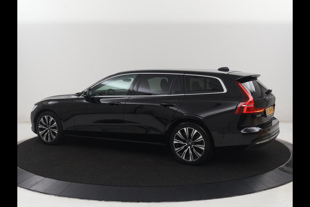 Volvo V60 2.0 T6 Plug-in hybrid AWD Business Edition | SOH 97.0% | Leder | Harman/Kardon | 360 camera | Stuur/stoel verwarming | Carplay | Climate control | Memory | Full LED |