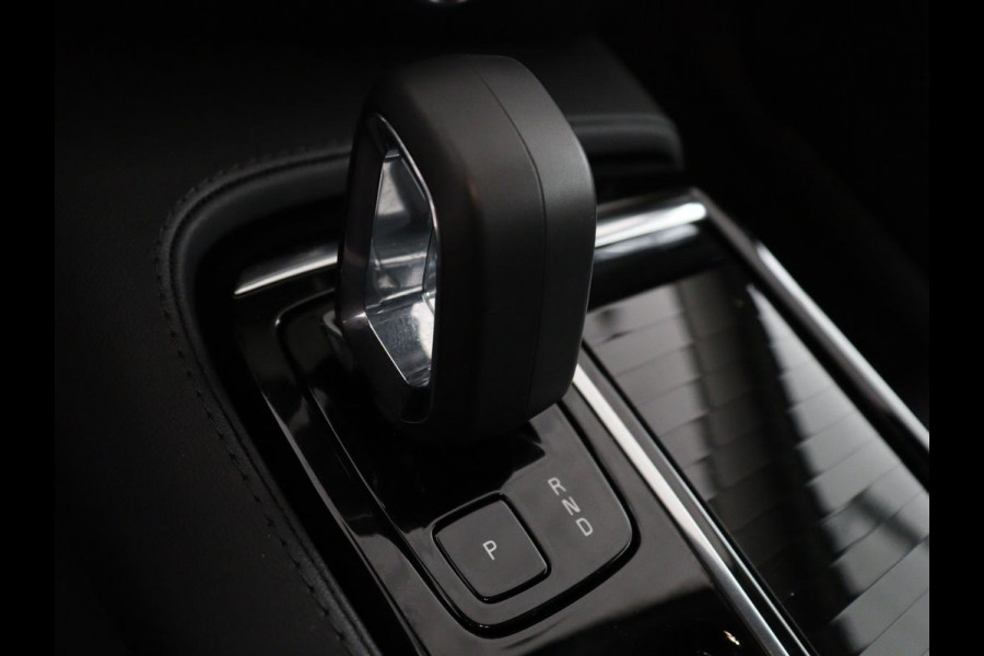 Volvo V60 2.0 T6 Plug-in hybrid AWD Core Bright | SOH 97.0% | Leder | Harman/Kardon | 360 camera | Stuur/stoel verwarming | Carplay | Climate control | Memory | Full LED |