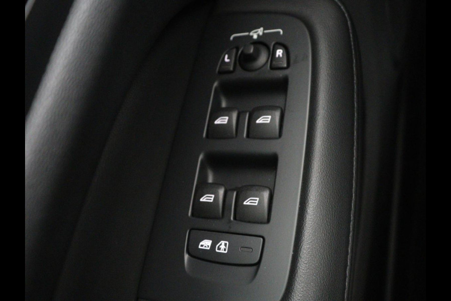 Volvo V60 2.0 T6 Plug-in hybrid AWD Core Bright | SOH 97.0% | Leder | Harman/Kardon | 360 camera | Stuur/stoel verwarming | Carplay | Climate control | Memory | Full LED |