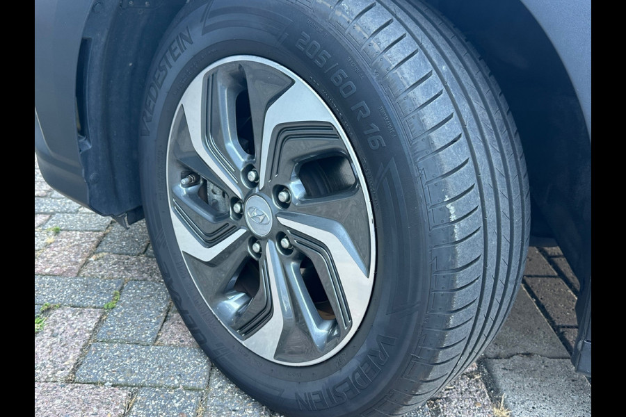 Hyundai Kona 1.6 GDI HEV Comfort
