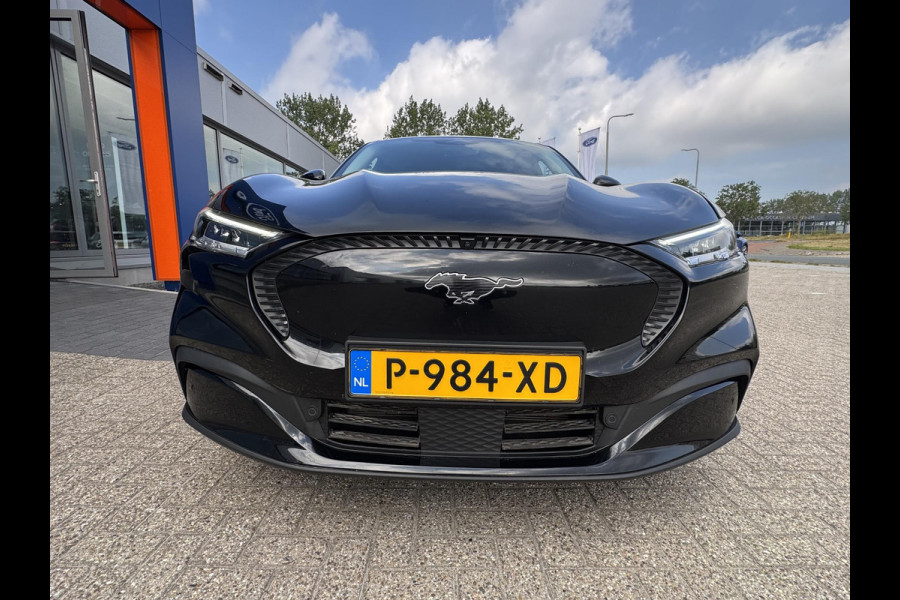 Ford Mustang Mach-E Extended RWD 98 kWh 294pk | Technology Pack | Afneembare Trekhaak