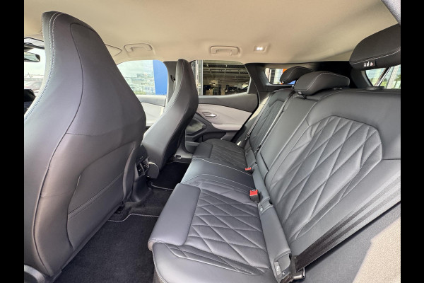 Ford Explorer Premium Extended Range AWD 79 kWh 11.000 KM | SOH 99% | Volledig Lederen Interieur