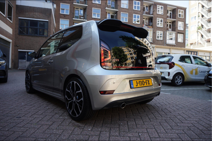 Volkswagen up! 1.0 TSI GTI | Pano-dak | ca € 3.000,- upgrades | Sfeerverlichting | High Performance Audio |