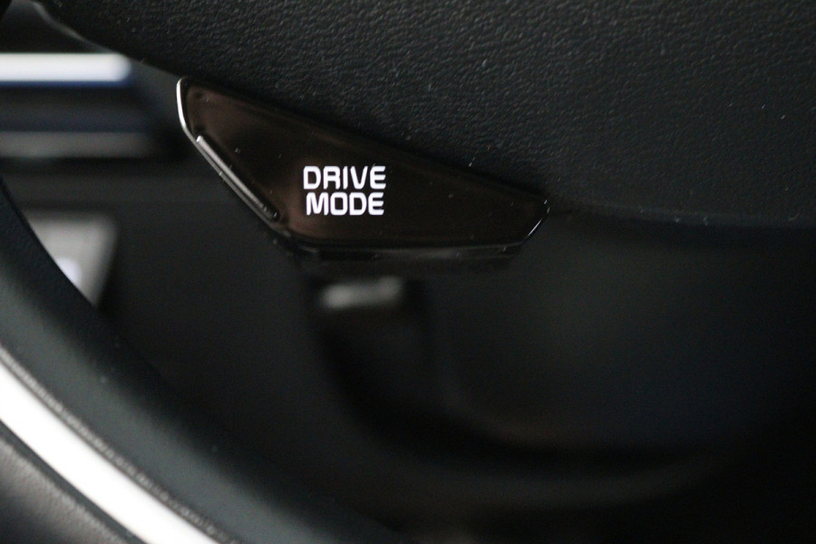 Kia Ev6 Plus 77.4 kWh (100% Soh, STUUR-/STOELVERWARMING, ADAPTIEVE CRUISE, AUTOPILOT, CAMERA, SFEERVERLICHTING, LEDER, MEMORY)