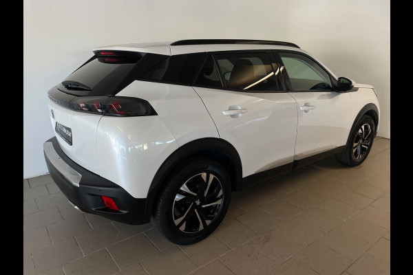 Peugeot 2008 1.2 PureTech Allure Business 130PK AUTOMAAT AIRCO NAVI CRUISE APPLE CARPLAY CAMERA PDC VELG 1STE EIG ZEER NETTE AUTO