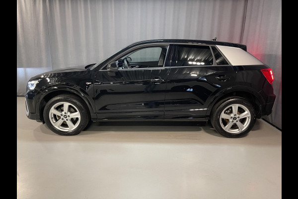 Audi Q2 35 TFSI S Edition 17"/Matrix LED/Camera/Adaptieve cruise/Keyless/PDC v+a/Stoelverwarming/Apple Carplay & Android Auto
