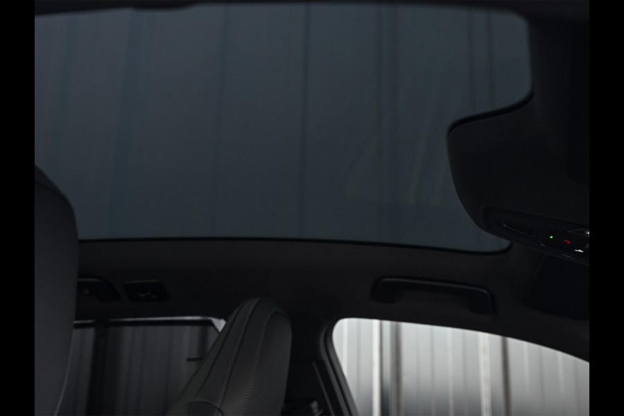 Audi A6 Avant 2.0 e-hybrid quattro S edition Competition | 5 jr Garantie | Panoramadak | B&O | Stoelventilatie en Massage | 360 Camera | Luchtvering | Ambiance Interieur | Achterasbesturing | Carbon Inleg | Head-Up | S-Seats | Passagiers Display |