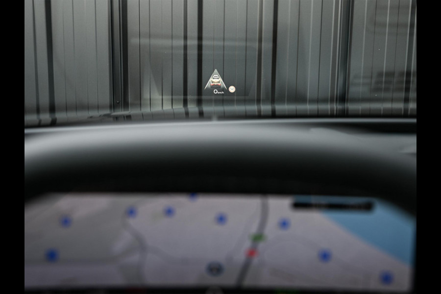 Audi A6 Avant 2.0 e-hybrid quattro S edition Competition | 5 jr Garantie | Panoramadak | B&O | Stoelventilatie en Massage | 360 Camera | Luchtvering | Ambiance Interieur | Achterasbesturing | Carbon Inleg | Head-Up | S-Seats | Passagiers Display |