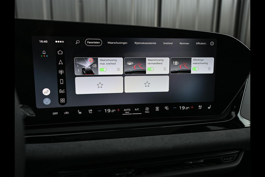 Audi A6 Avant 2.0 e-hybrid quattro S edition Competition | 5 jr Garantie | Panoramadak | B&O | Stoelventilatie en Massage | 360 Camera | Luchtvering | Ambiance Interieur | Achterasbesturing | Carbon Inleg | Head-Up | S-Seats | Passagiers Display |