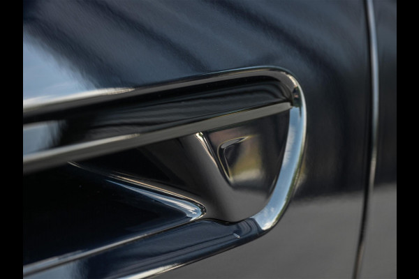 Audi A6 Avant 2.0 e-hybrid quattro S edition Competition | 5 jr Garantie | Panoramadak | B&O | Stoelventilatie en Massage | 360 Camera | Luchtvering | Ambiance Interieur | Achterasbesturing | Carbon Inleg | Head-Up | S-Seats | Passagiers Display |