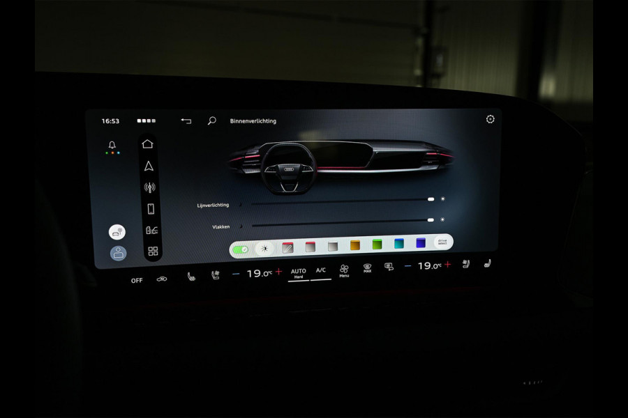 Audi A6 Avant 2.0 e-hybrid quattro S edition Competition | 5 jr Garantie | Panoramadak | B&O | Stoelventilatie en Massage | 360 Camera | Luchtvering | Ambiance Interieur | Achterasbesturing | Carbon Inleg | Head-Up | S-Seats | Passagiers Display |