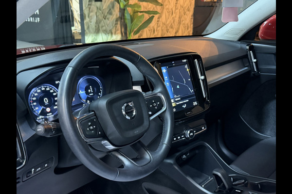 Volvo XC40 1.5 T5 Recharge Inscription Expression SOH 96%|Pano|CarPlay|ACC|Keyless|Elektr.Achterklep|Getint|LED|Rijklaar