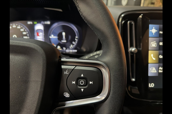 Volvo XC40 1.5 T5 Recharge Inscription Expression SOH 96%|Pano|CarPlay|ACC|Keyless|Elektr.Achterklep|Getint|LED|Rijklaar